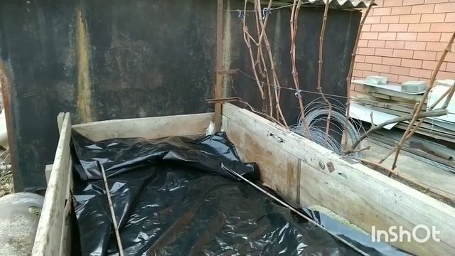 Гумус, удобрение своими руками Перерабатываем растительные остатки. смотреть онлайн