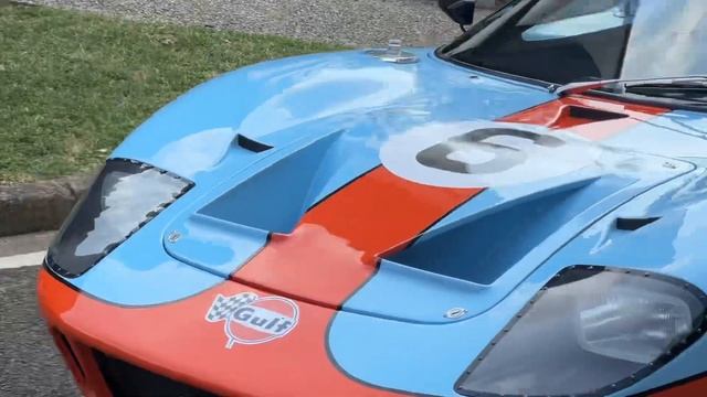 2023 Le Mans Classic GT40 arriving at hotel from UK смотреть онлайн