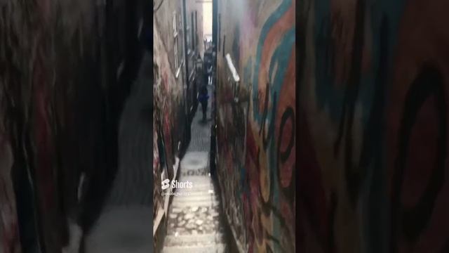 Самая узкая улица Швеции!