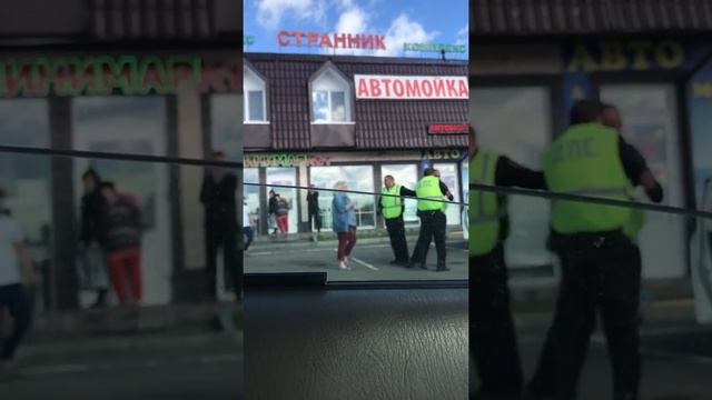 Вежливые полицейские смотреть онлайн