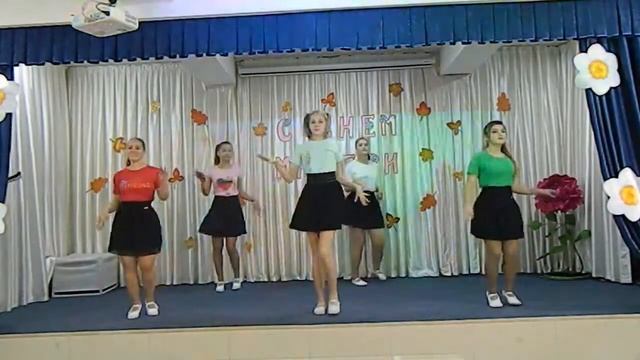 Танец- Je veux (Zaz) смотреть онлайн