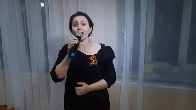 БЕЛГОРОДСКАЯ СИРЕНЬ Автор и исполнитель Светлана Кофанова смотреть онлайн