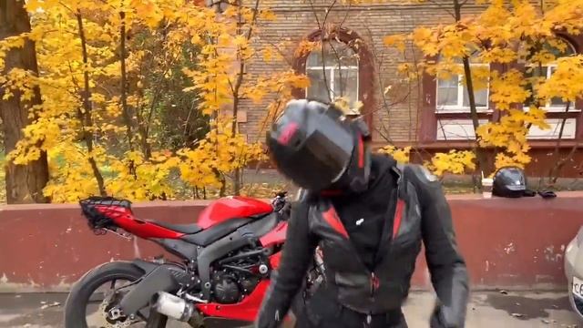 греюсь, как могу #мототаня девушка на красном мотоцикле moto girl bike girl #motoTanya смотреть онлайн
