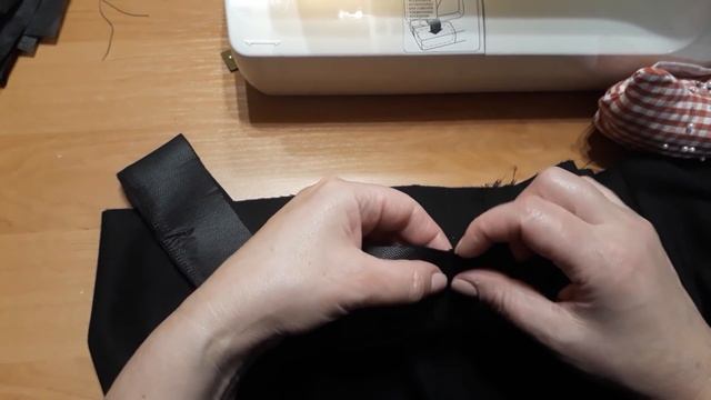 Юбка без пояса. Обработка талиевого среза подкройной обтачкой смотреть онлайн