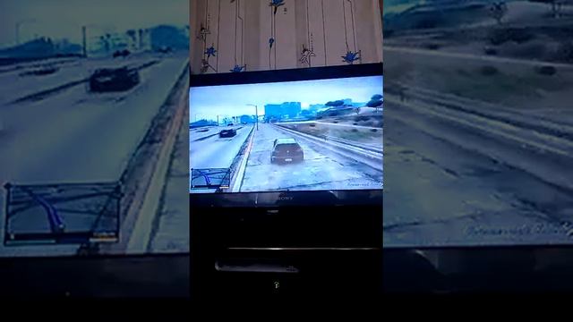 Топ 4 места где можно пройти сквозь текстуры в GTA V смотреть онлайн