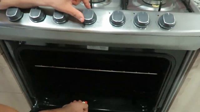 ? Como prender el horno de Gas en una Estufa. Encender es MUY SENCILLO ? смотреть онлайн