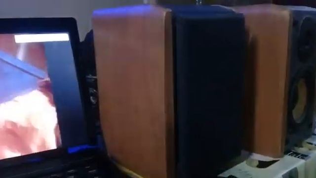 Parlantes Edifier R1000tcn смотреть онлайн
