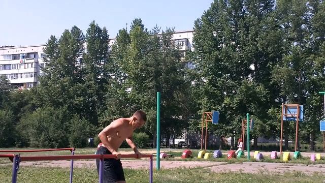 Workout Omsk Даниил Вяткин Part II смотреть онлайн