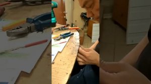 Ремонт заводной пружины.танковые часы.