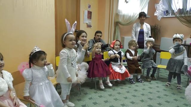 Новогодний день в детском саду, часть 2 смотреть онлайн