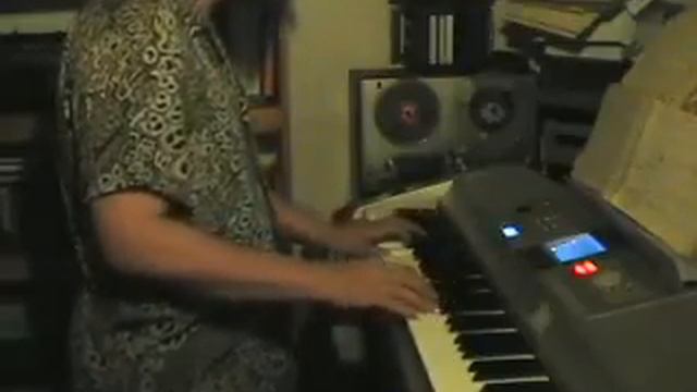 Post Amorem by Viktor Séthy on Yamaha DGX-305 смотреть онлайн