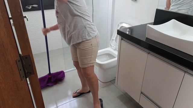 Daily Vlog #02 Que banheiro é esse! limpeza! смотреть онлайн