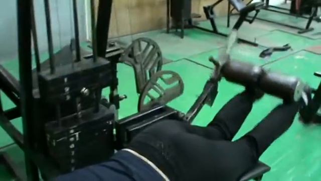 Fitness Motivation- упражнения супер серия на ноги, для девушек смотреть онлайн