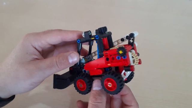 Купил фронтальный погрузчик! Обзор Lego Technic 42116 смотреть онлайн