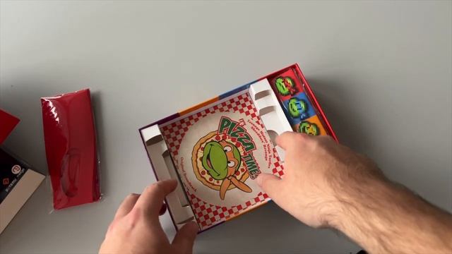 Распаковка коллекционки Teenage Mutant Ninja Turtles Sredder's Revenge смотреть онлайн