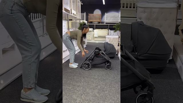 Модульная коляска Cam Techno Milano - с большой люлькой и легким шасси☘️ смотреть онлайн
