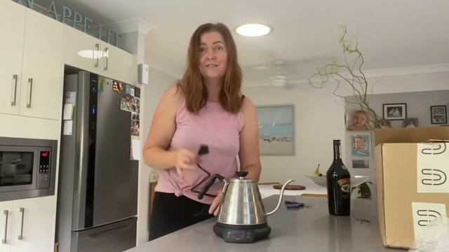 Hario Buono temperature controlled kettle unboxing смотреть онлайн