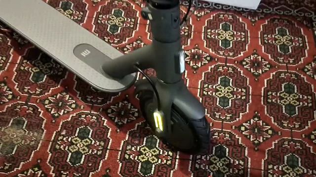 Xiaomi Mi Scooter 1s - Unboxing and Set Up (Fathers Day Gift to Papa Kulas) смотреть онлайн