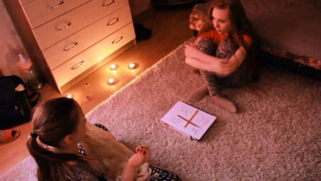 CHARLIE CHARLIE CHALLENGE? Вызываем призрака!/ AnnVikay смотреть онлайн