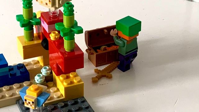 Мультик Lego Minecraft 21164 Коралловый риф ♡ смотреть онлайн