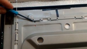 Как разобрать телевизор Samsung UE40KU6400U