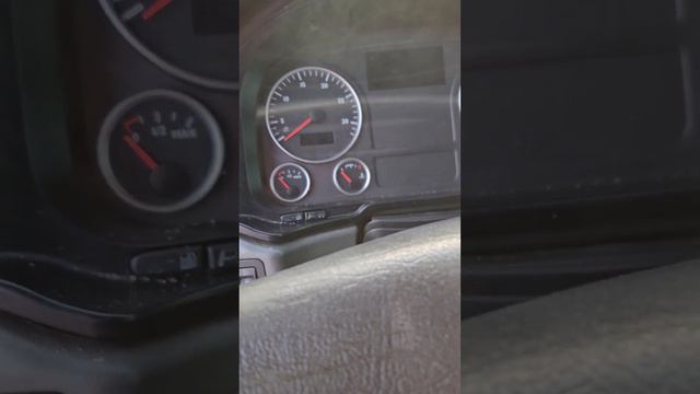 Заводим Ман после мороза. Man TGS не подвел. смотреть онлайн