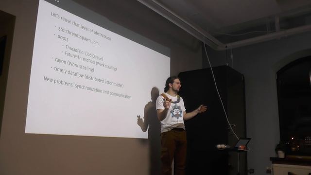 Stefan Schindler: Parallel Programming with Thread pools and iterators смотреть онлайн