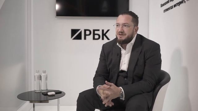 Анатолий Сморгонский, генеральный директор Gett в россии смотреть онлайн