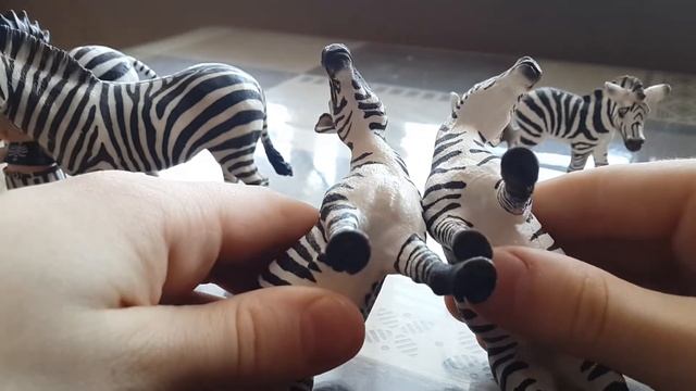 ЗЕБРЫ ЗЕБРЫ! ОБЗОР НА ЗЕБР! и одна лишняя (Papo, Schleich, Collecta)