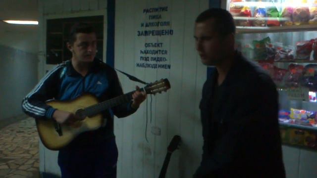 Энный Тип (ТАПЯН) - Круги На Воде (LIVE IZHEVSK) смотреть онлайн