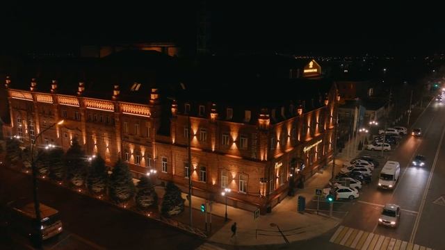 Видеообзор фасадного освещения на Майкопском пивоваренном заводе, г. Майкоп смотреть онлайн