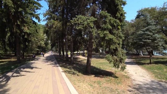 Нальчик.Гуляю по комсомольской аллеи парка. Как добраться до курортного озера смотреть онлайн