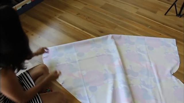 How to Make an Amazing Easy Bean Bag Chair (Sillón Puff Tutorial) | Live Colorful смотреть онлайн
