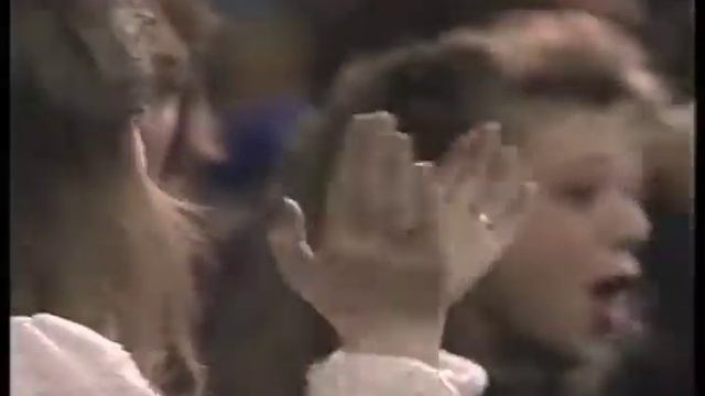 Alex Mogilny scores a hat-trick vs Jets (19 oct 1993) смотреть онлайн