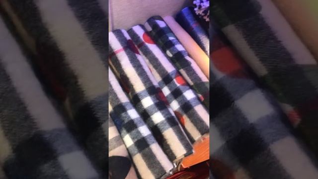 Шарфы. BURBERRY смотреть онлайн