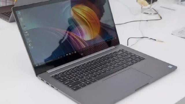 Xiaomi Mi Notebook Pro! The Macbook Killer From China! смотреть онлайн