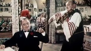 Королева чардаша . Марика Рек . Аналог фильма Сильва  оперетта Калвина  . Киномеханик Сеньор Арсени