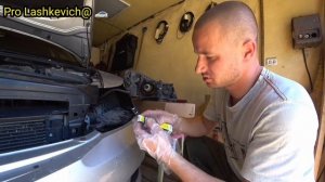 Замена лампочки габорита передних фар Skoda Octavia A5 1.6 MPI BSE