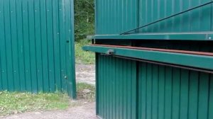 Откатные  ворота со средней балкой