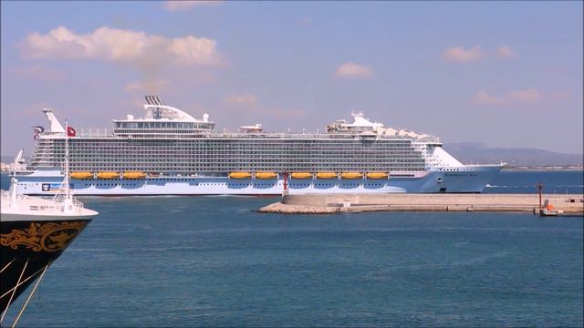 Symphony Of The Seas («Симфония морей»)