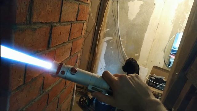 Самый настоящий световой меч смотреть онлайн