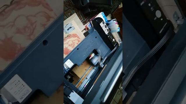 Первый запуск самодельного планшетного принтера. смотреть онлайн