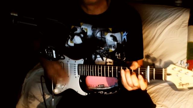 Don´t Be Cruel ~ Elvis Presley ~ Cover w/ Squier Bullet Strat & BT смотреть онлайн