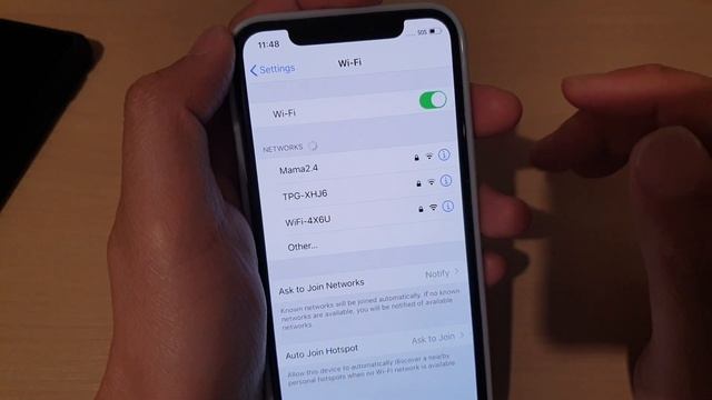 iPhone 11 Pro: How to Forget a Wifi Network смотреть онлайн