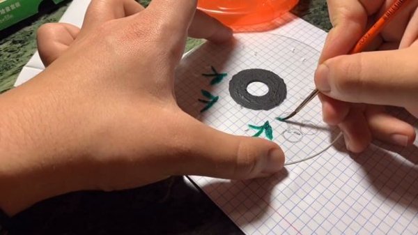 Рисую на CD ДИСКЕ | прозрачный CD своими руками ? How to Paint on a CD