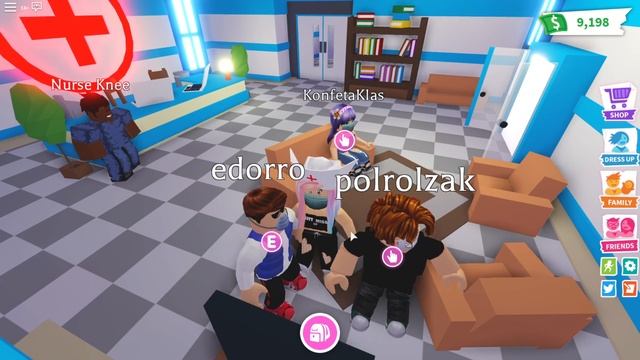 НЕОНОВАЯ ЗОЛОТАЯ КРЫСА ПРИНЕСЛА КОРОНАВИРУС В РОБЛОКС! смотреть онлайн