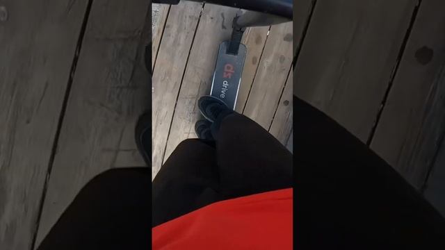 Два випа в дроп от первого лица #самокат #трюки #трюкинасамокате смотреть онлайн