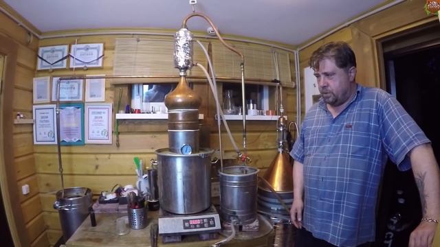 В гостях на винокурне "Суходол" смотреть онлайн