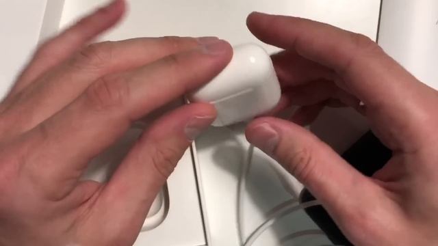 Apple AirPods Распаковка и Обзор. Беспроводные наушники. смотреть онлайн