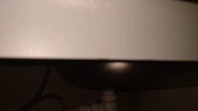 Напутствие устанавливающему тумбу под мойку. смотреть онлайн